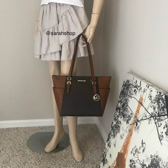 🌼Michael Kors Set - Picture 7 of 15